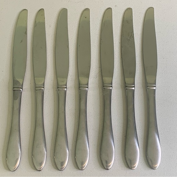Oneida JACKSON Stainless Satin 7 Dinner Knives 9.5" Flatware Silverware Set of 7 - Picture 8 of 9